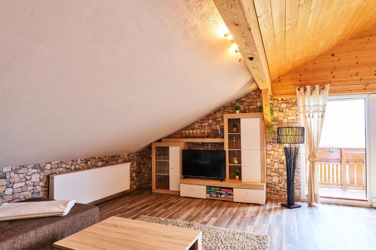 Ferienwohnung Haus Sonnblick Wängle Exterior foto
